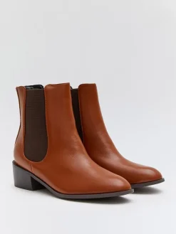 Bellucci Boots in Hellbraun Sale