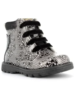 Primigi Boots in Schwarz New