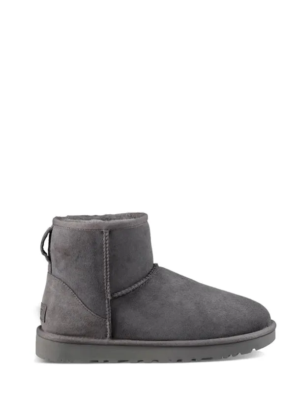 UGG Lammfell-Boots "Classic Mini II" in Grau Hot