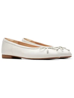 Clarks Leder-Ballerinas ''Fawna'' in Weiß><noscript><img width=