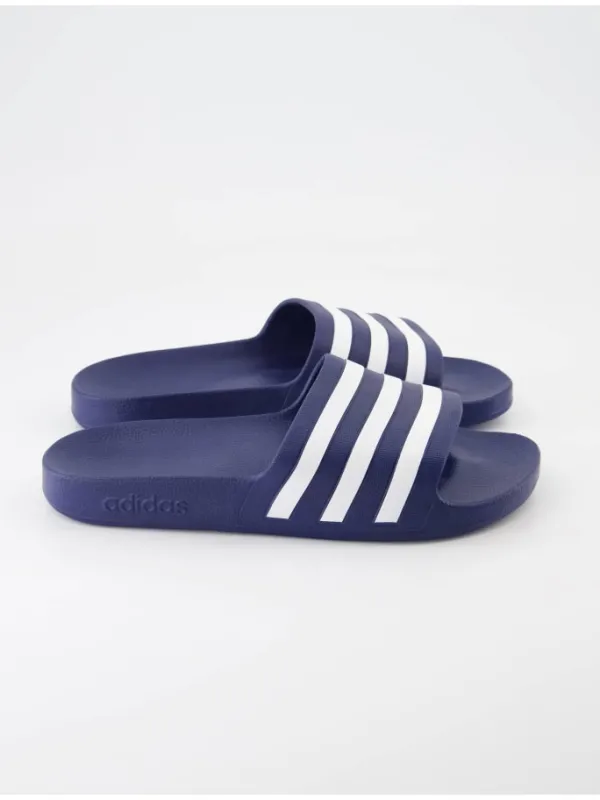 adidas Pantoletten in Blau>Herren Sandalen & Pantoletten