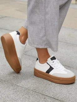 Bellucci Sneakers in Weiß/ Schwarz/ Grau>Damen Sneakers