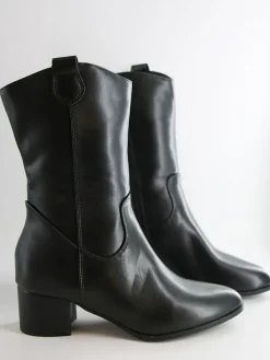 Bellucci Stiefeletten in Schwarz Best