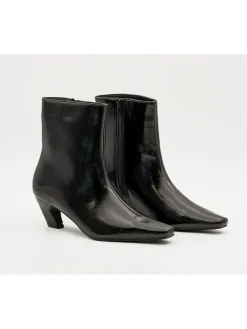 Belucci Stiefeletten in Schwarz Discount