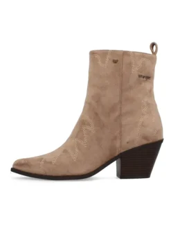 Wrangler Stiefeletten "Mae" in Beige Clearance