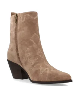 Wrangler Stiefeletten "Mae" in Beige Clearance